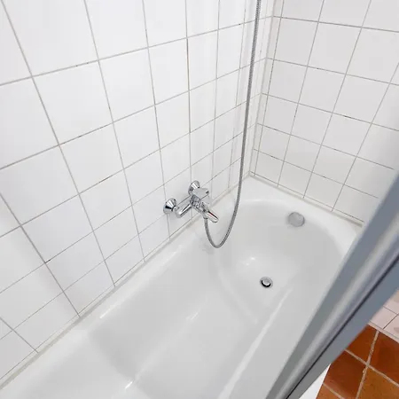 Friesenhaus Kaeptn Hahn Hausteil 07 * Westerland